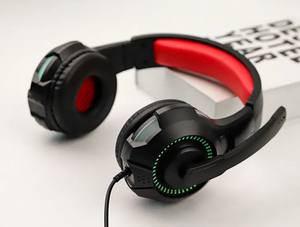 Casque de jeu filaire coloré pliable avec son stéréo et microphone à voix claire - Product Image 3