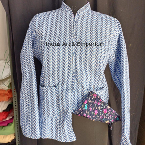 Venta al por mayor indio hecho a mano Chaqueta de algodón acolchado Jaipuri Vintage algodón Kantha chaqueta sin mangas Reversible indio hecho a mano Kanth - Product Image 1
