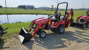 Compre un tractor Massey Ferguson 1GC.25 de alta calidad con retroexcavadora y cargador frontal - Product Image 2
