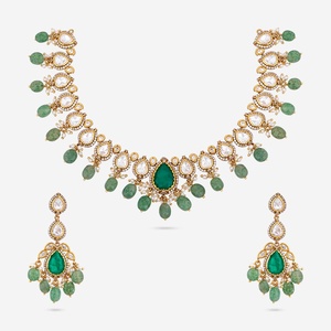Kundan Necklace 187885 Elegant <b>Wedding</b> <b>Accessory</b> - Product Image 1