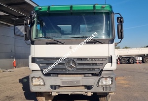 Camion à benne basculante Mercedes Actros 4141 d'occasion de 2007, 8x4, transmission automatique, diesel, transport minier et de construction - Product Image 2