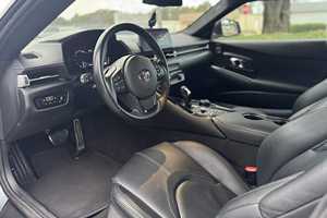 Auto Deportivo Compacto Usado 2023, Coupé de 2 Puertas, Alto Rendimiento, Manejo Ágil, Sin Accidentes, Listo para Enviar - Product Image 2