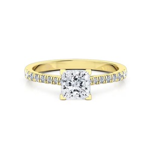 Un diamant de laboratoire taille princesse G-VS2 s'insérant dans un anneau de diamants de 1,30 ct au total en or massif 14 carats pour une bague de fiançailles. - Product Image 3