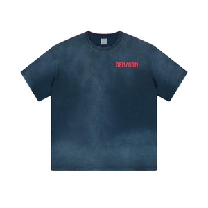 เสื้อยืดแขนสั้นกางเกงขาสั้นชุดเซ็ตสองชิ้นลำลองสำหรับผู้ชายลายโลโก้แบบกำหนดเองสำหรับฤดูร้อน - Product Image 3