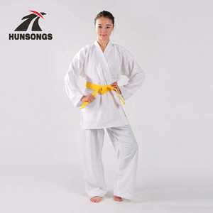 Conjunto de Uniforme de Artes Marciales con Logotipo Personalizado Bordado, para Hombre y Mujer, Venta al por Mayor, Karate, Taekwondo, Judo, Posición del Logotipo Frontal Personalizada - Product Image 5