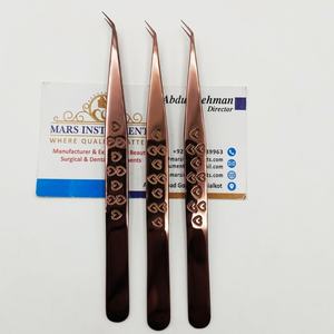 Pinzas de 45 Grados Color Oro Rosa para Extensiones de Pestañas, Pinzas con Punta Puntiaguda y Agarre de Fibra - Product Image 1