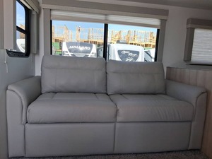 Winn-Eb-Ag-O Minnie 2801BHS 2024 usado, listo para vender - Product Image 5