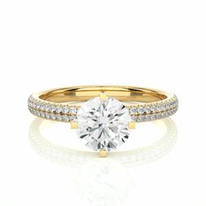 Bague solitaire ronde avec accents de diamants pour femmes - Product Image 1