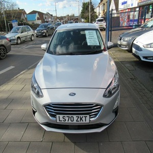 USADO LHD/RHD 2020 F O R D FOCUS - Product Image 1