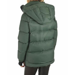 Veste d'hiver matelassée pour femme en nylon/polyester tricoté solide de haute qualité, imperméable, respirante, à capuche, couleurs personnalisées, dernières tendances - Product Image 5