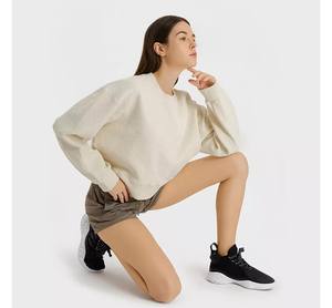 เสื้อสเวตเชิ้ตโอเวอร์ไซส์แบบสั่งทำพิเศษสำหรับผู้หญิง แขนปกติ คอกลมทรงหลวม บุผ้าโพลีเอสเตอร์/คอตตอน สำหรับฤดูหนาว สีพื้น 2 ชิ้น - Product Image 6