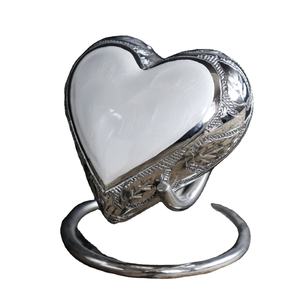 Beau cadeau de Noël Urnes de crémation en forme de coeur Urnes commémoratives de conception pour les cendres en prix de gros de l'Inde - Product Image 1