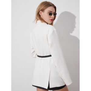 เข็มขัดหนังวัวแท้สำหรับผู้หญิงพร้อมโลโก้ที่กำหนดเองและเทคนิคการทอหัวเข็มขัดสแตนเลสสีสันสดใส - Product Image 6