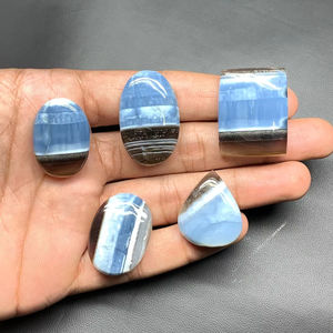 Pierre en vrac d'opale bleue martelée de haute qualité belle pierre précieuse naturelle pour bijoux de l'Inde grossiste quantité en vrac disponible - Product Image 1