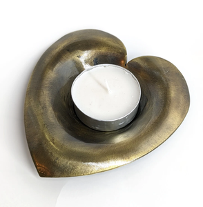 Bougeoir chauffe-plat en laiton le plus vendu en forme de coeur artisanat excellente qualité prix abordable - Product Image 1