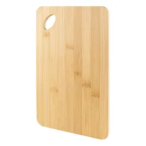 Tagliere Personalizzato in Bambù con Finitura Naturale, Utensile da Cucina Unico e Personalizzabile - Product Image 4