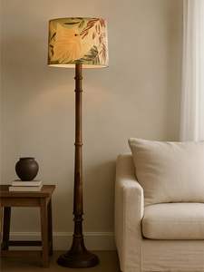 Lámpara de Pie de Madera Marrón con Pantalla de Tela Multicolor, Estilo Antiguo, Decoración para Sala de Estar y Dormitorio, Suministro al por Mayor - Product Image 5