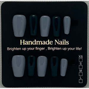 Set di Unghie Finte Quadrate Blu-Verdi di Alta Qualità Nailstry, Stile Corto Press-On con Logo Personalizzabile e Colla - Product Image 1