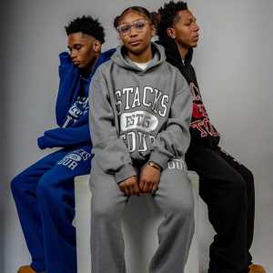 ชุดเสื้อฮู้ดและกางเกงจ็อกเกอร์โอเวอร์ไซส์สำหรับผู้ชายและผู้หญิงผ้านิ่มออกแบบโลโก้สี & ลายพิมพ์ได้และชุดวอร์ม - Product Image 2