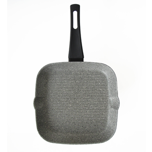 Poêle carrée antiadhésive avec revêtement céramique, corps en aluminium, design minimaliste, pour cuisinières à gaz et à induction, fabriquée en Italie - Product Image 3