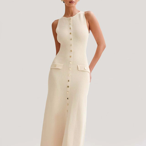 2024 verano Retro cuello redondo sin mangas Color sólido botón de un solo pecho decoración de punto vestido de mujer suéter - Product Image 1