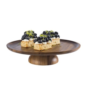 Support à gâteau en bois fait main avec ustensiles de cuisine à un niveau Meilleur design de finition disponible Support à gâteau en bois - Product Image 3
