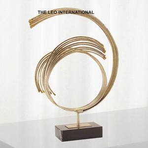 Aluminio Metal hoja forma oro acabado esculturas modernas de la India juegos de 3 lujo hecho a mano hogar decorativo - Product Image 3