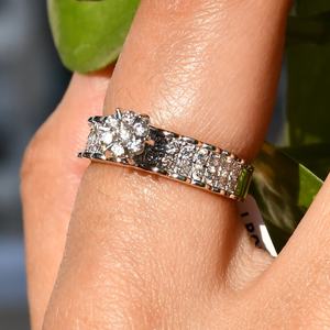 Auténtico Original 14K y 18K Impresionante anillo de diamante Natural Real Diamante Pieza de joyería - Product Image 1