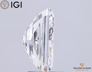 Superbe 3.04 Carat Radiant Cut Lab Grown Diamond E Color VVS2 10.01 MM IGI Certificate pour les bijoux de luxe - Product Image 4