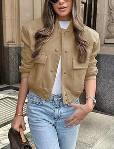 แจ็คเก็ตบอมเบอร์ระบายอากาศผู้หญิงมีซิปปิดมีฮู้ดคอโลโก้พิมพ์ลายแบบทึบใช้งานได้หลายฤดู - Product Image 2