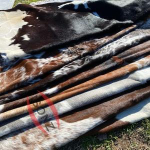 Tapis en cuir de vachette véritable tricolore cuir véritable bétail cache cheveux polyvalent pour ceintures meubles canapés chaussures bagages rideaux oreillers - Product Image 6