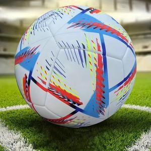 Ballon de football en cuir PU de haute qualité, durable, dernière arrivée 2026, avec logo personnalisé disponible, fabrication au Pakistan, taille personnalisée - Product Image 5