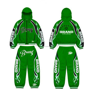 Conjunto Cortavientos de Calidad Premium, 165 GSM, Tejido de Nailon y Poliéster, Chaqueta con Capucha y Paneles en Contraste, Pantalón con Logotipo Personalizado en Toda la Superficie - Product Image 3