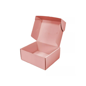 Venta al por mayor de cajas de envío de cartón corrugado blanco personalizado sobres impresos caja de embalaje con manejo en relieve - Product Image 6