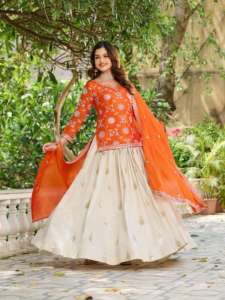 Robe à col en V Star Pure Chinon avec motif de broderie lourde Méthode de tissage tissée lavable pour l'été - Product Image 4