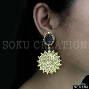 <b>Gold</b> Plated Carved <b>Black</b> Onyx Stone Twisted Wire Hammered Round Shape Drop and Dangle <b>Earrings</b> SKU6782 - Product Image 3