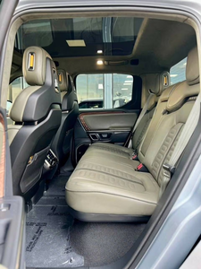 Motocicleta Ri Vi Ia n R.1T Edición Ad.ventu.re 2024 Usada, con Tracción en las Cuatro Ruedas, Paquete de Batería Grande, Protección Inferior Reforzada, Asiento Izquierdo de Cuero - Product Image 5