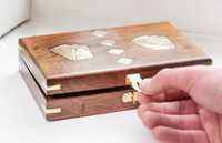 Boîte à cartes à jouer en bois faite à la main de dernière génération, meilleure qualité, boîte à poker personnalisée, imperméable, écologique, style moderne, designs Prisma