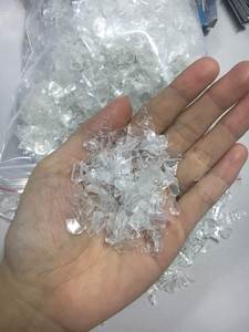 Botellas de PET recicladas en frío/caliente THANH VIN Vietnam, grado transparente AA para embalaje - Product Image 5