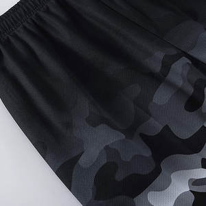 Pantalones Cortos Casuales de Malla Transpirable y de Secado Rápido para Hombre, con Logotipo Personalizado, Diseño Liso Teñido, a la Moda de Verano - Product Image 4