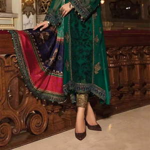 Vestido de cola larga bellamente diseñado Shalwar Qameez Fancy Pakistani Trending Wedding Party Wear Beading - Product Image 3