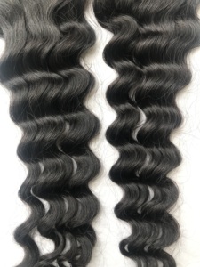 Meilleure Offre d'Entreprise : Cheveux Humains Brésiliens 100% Vierges, Cuticules Alignées, Dentelle Transparente 4x4, Ondulations Naturelles 20 pouces, Ondulations Profondes Souples, Vente en Gros - Product Image 3