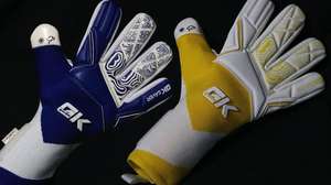 Gants de gardien de but en cuir de conception personnaliséeQualité professionnelle 4mm Grip allemand Latex de caoutchouc injecté pour les sports de plein air - Product Image 2