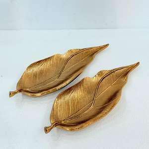 Bol à fruits secs et à en-cas pour mariage et fête en aluminium métallique fait à la main Ensemble de 2 avec finition plaquée or - Product Image 3