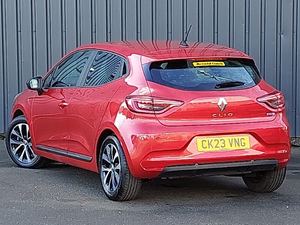 USADO LHD/RHD 2023 RENAULT CLIO 1,6 EVOLUTION - Product Image 2