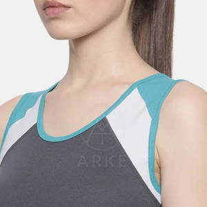 Camiseta sin mangas de mujer de gran tamaño superventas hecha en Pakistán con logotipo frontal nueva llegada Venta de fábrica - Product Image 6