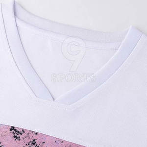 ชุดบาสเก็ตบอลกีฬาสำหรับทีมพร้อมโลโก้และหมายเลขเครื่องแบบบาสเก็ตบอล - Product Image 3