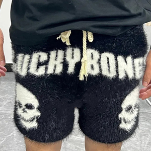 Shorts en mohair personnalisés avec logo pour hommes, vêtements décontractés d'été en laine douce de luxe, shorts en mohair et laine très demandés pour hommes - Product Image 4