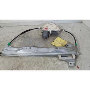 Mécanisme de levage de la vitre arrière. SX PEUGEOT 407 Berline 0130822201 DW10BTED4 (04>) - Product Image 1