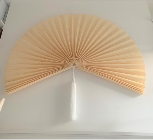 เหลืองอ่อน